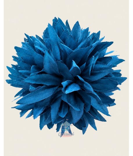 Flor Puntas Petróleo